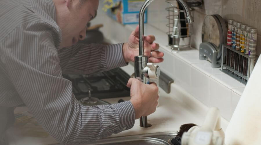 Expert burst pipe repair services in Somerville, TN